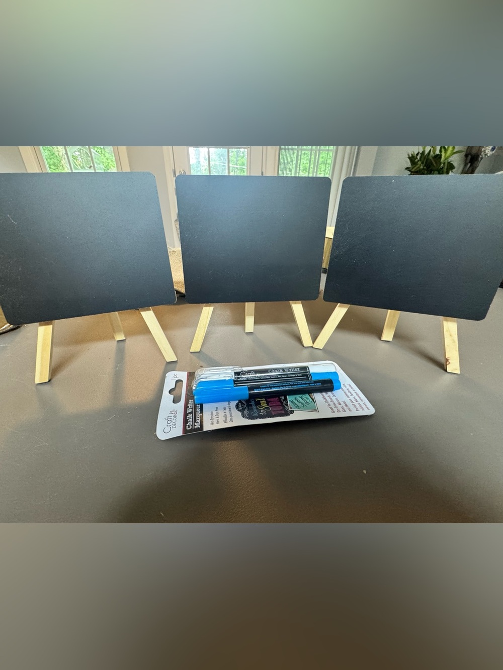 Unbranded Black Mini Chalkboard Easel Set with Blue Chalk Marker
